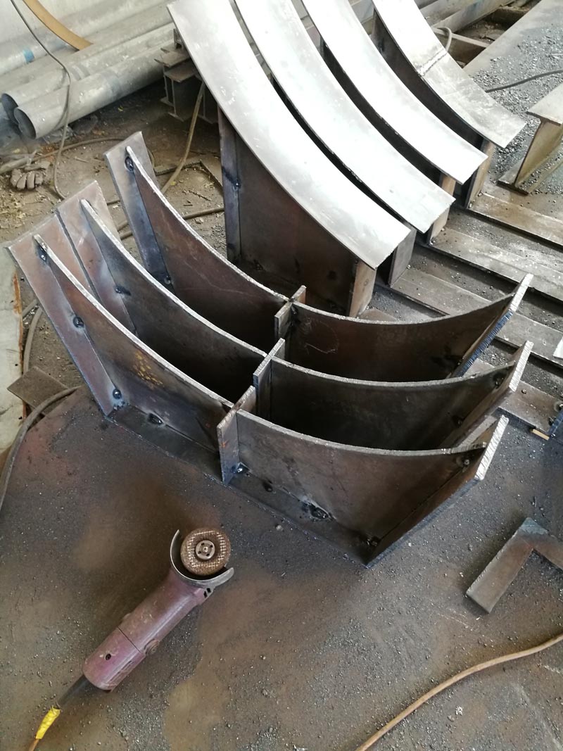 非標設(shè)備制作(圖07)